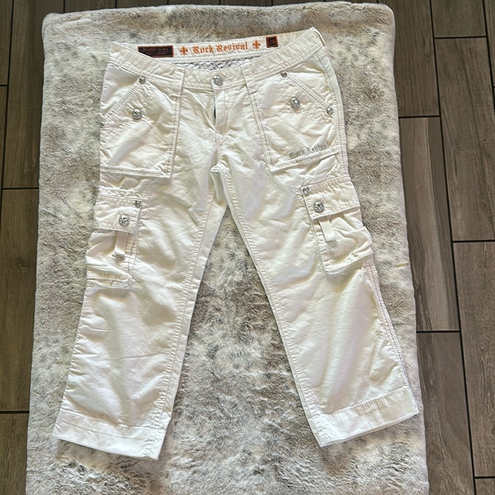 Rock Revival capris
